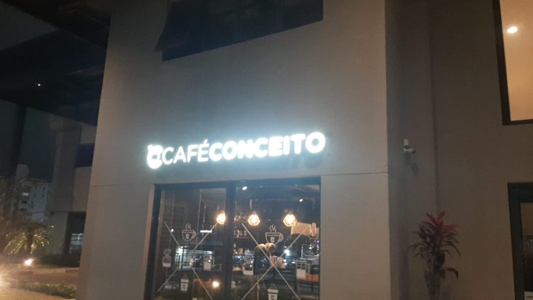 LETRA CAIXA ILUMINADA INTERNA CAFE CONCEITO